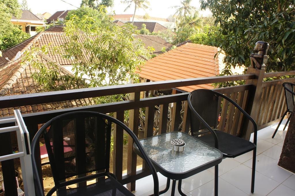Kubu B'Dauh Homestay Legian Dış mekan fotoğraf